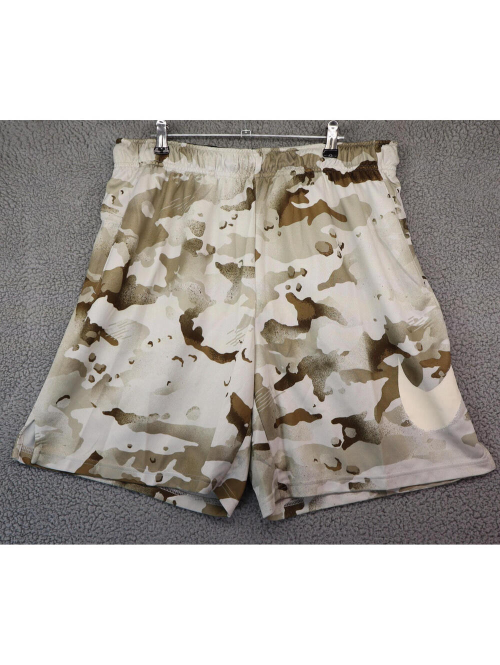 Nike Men Large Gray Desert Camo Basketball Shorts CU4038-010